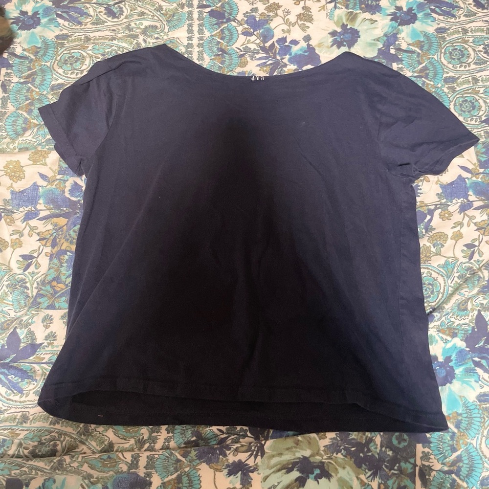 GAP Navy Blue Off-Shoulder Tee with White Logo - Picture 4 of 4